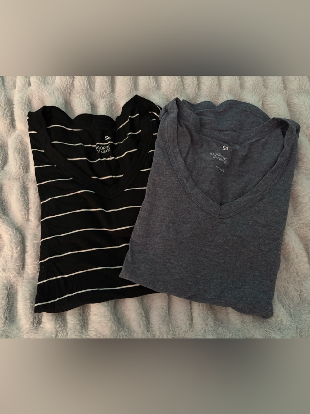 So V-Neck Tee Bundle